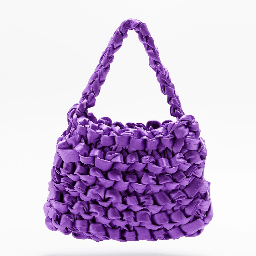 Galleria foto 'Viola: 10 Capi e Accessori must have nel colore più trendy del momento' - foto 6