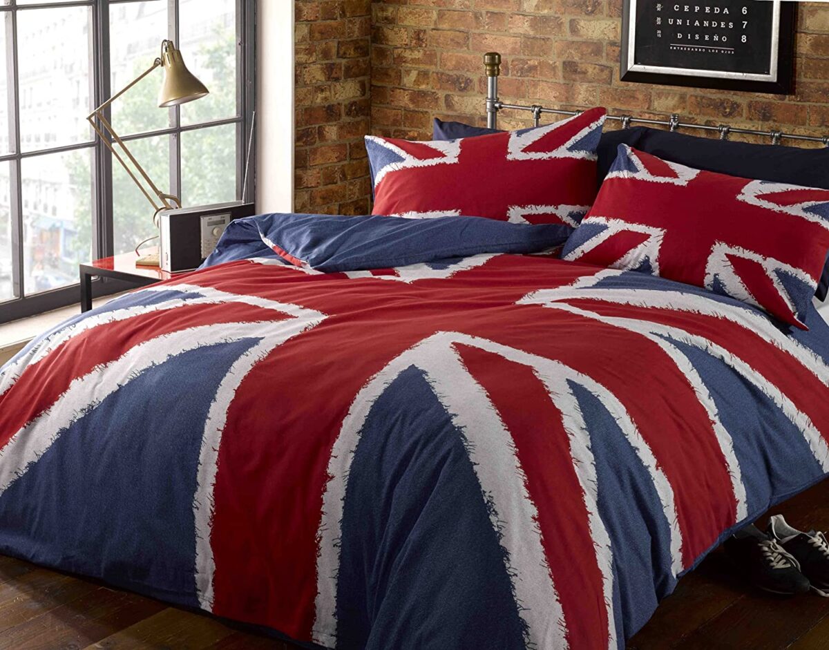 Galleria foto 'Il fascino della Bandiera inglese a Casa Tua: 10 Mobili e Complementi decorati con l’Union Jack!' - foto 8
