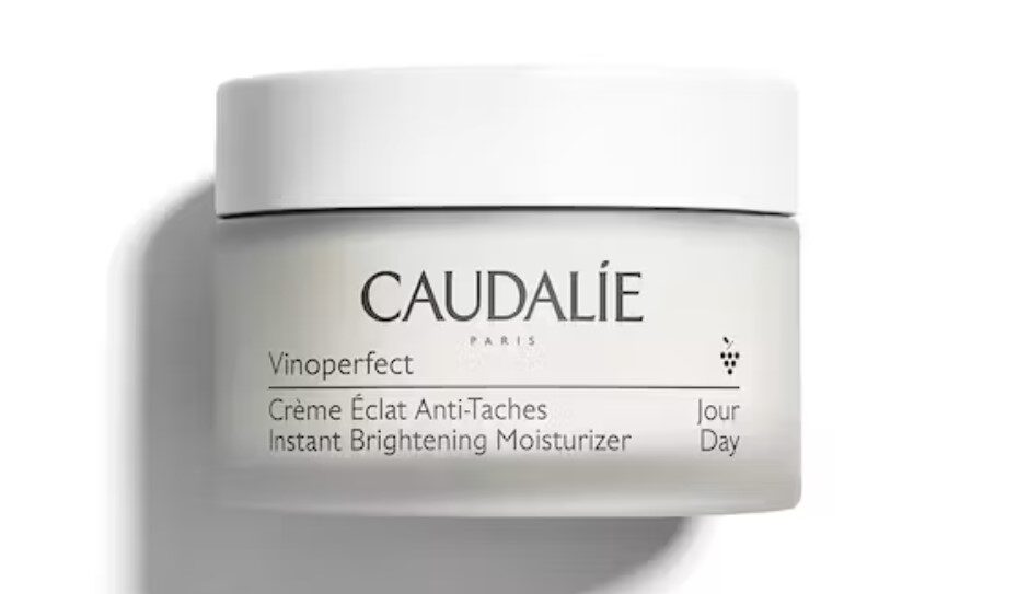 Galleria foto 'Pelle Spenta? Ecco 7 Creme e Sieri per tornare a brillare!' - foto 4