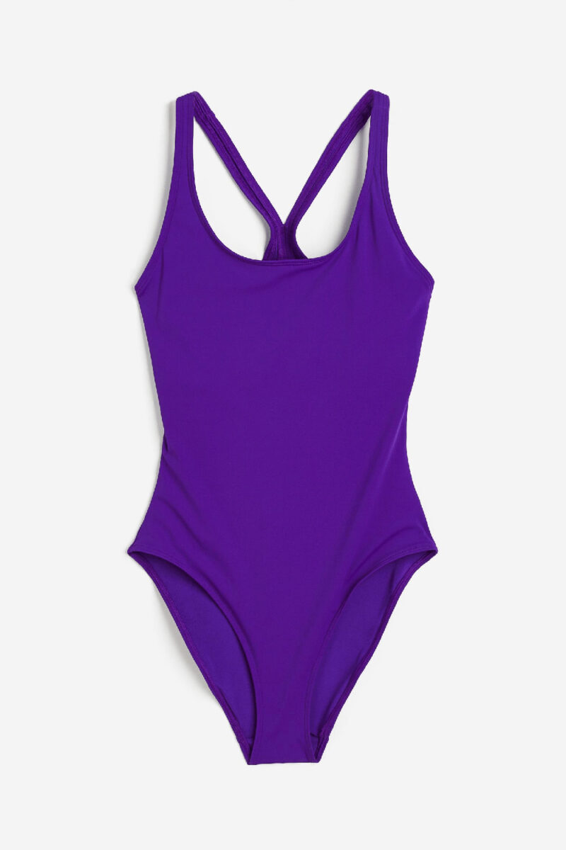 Galleria foto 'Viola: 10 Capi e Accessori must have nel colore più trendy del momento' - foto 3