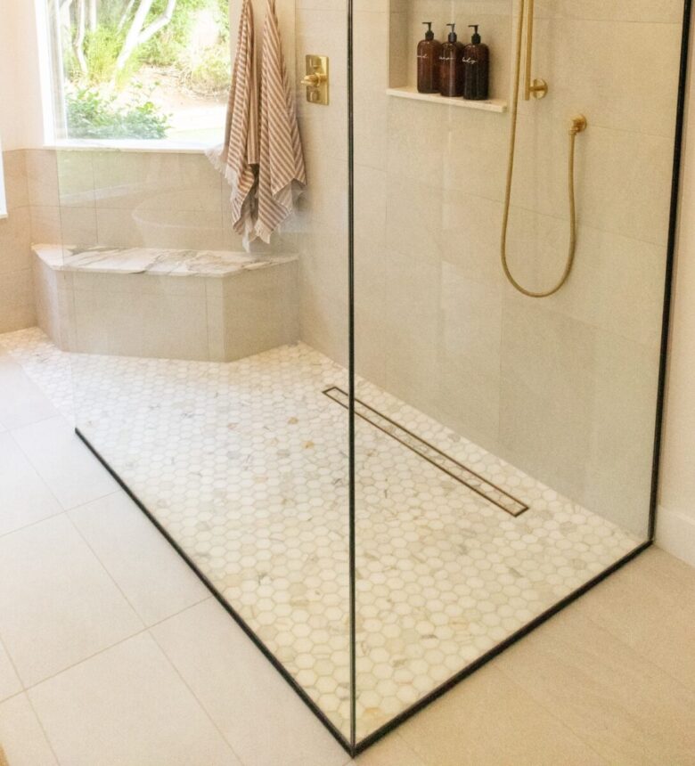 Come arredare un Bagno piccolo: 10 idee da copiare se lo spazio è limitato! Come arredare un Bagno piccolo: 10 idee da copiare se lo spazio è limitato!