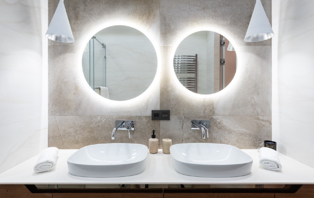 Galleria foto 'Come ristrutturare il Bagno spendendo pochissimo: 5 trucchi imperdibili!' - foto 4