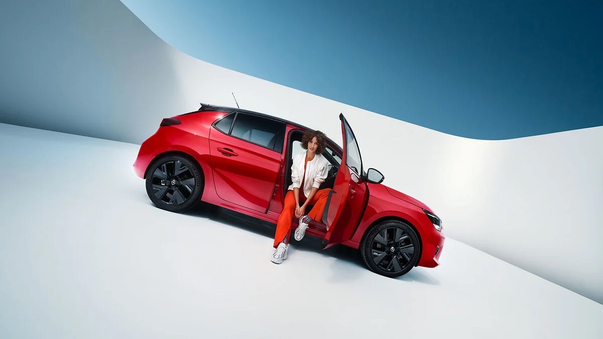 Galleria foto 'Hyundai i20 vs Opel Corsa, una Sfida tra le Utilitarie del momento' - foto 3