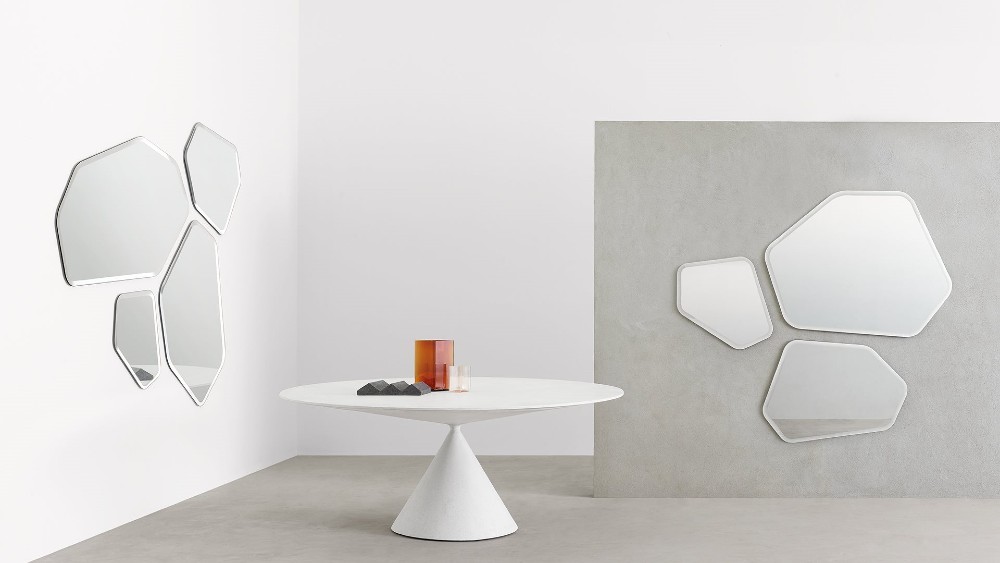 Galleria foto 'Gli Specchi di Design più belli di sempre: 6 pezzi unici da non lasciarsi sfuggire!' - foto 7