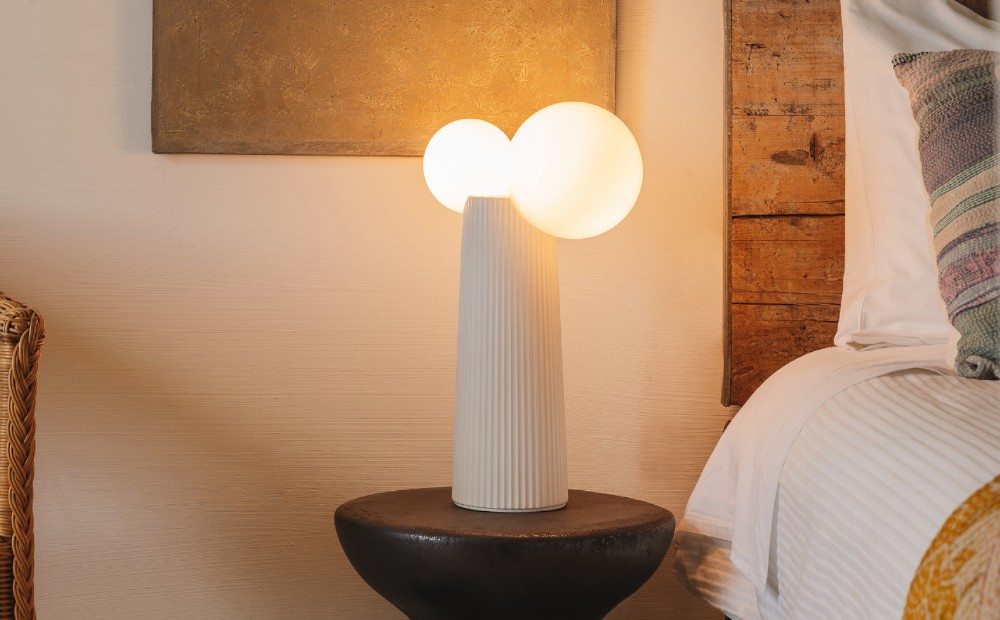 Galleria foto '8 Lampade di Design per decorare il Comodino e regalare un fascino unico alla Camera da Letto' - foto 4