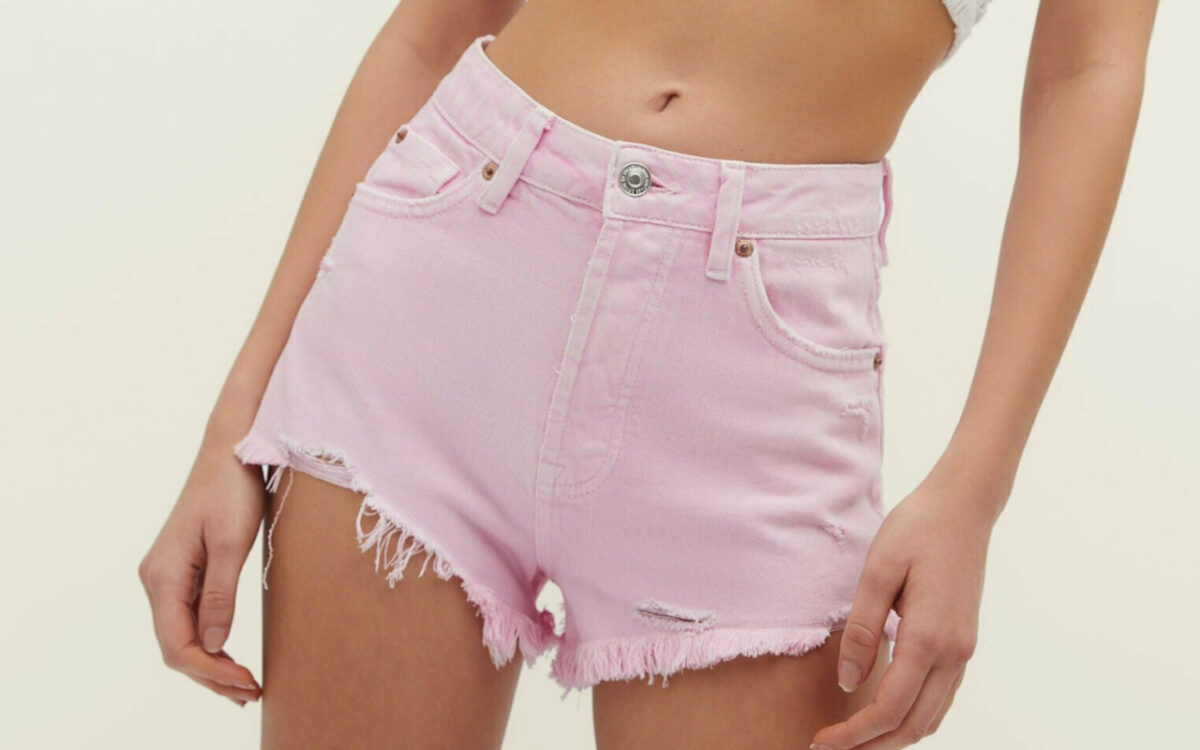 6 Micro Shorts per un look sensuale e alla moda