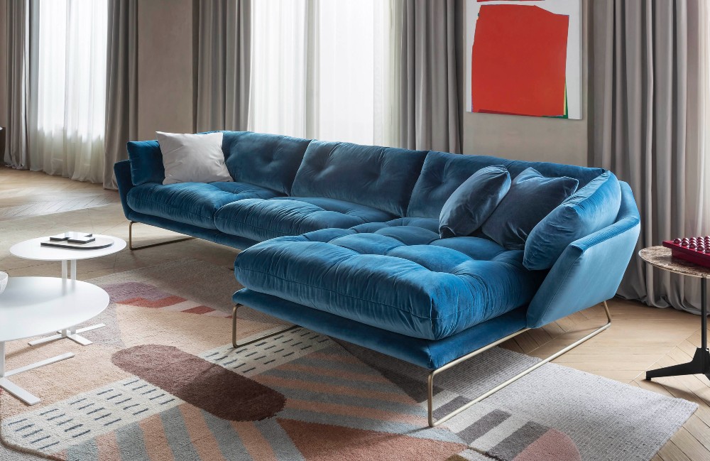 Galleria foto '8 Divani di Design per arredare ad arte il tuo Salotto. Ecco i più belli…' - foto 5