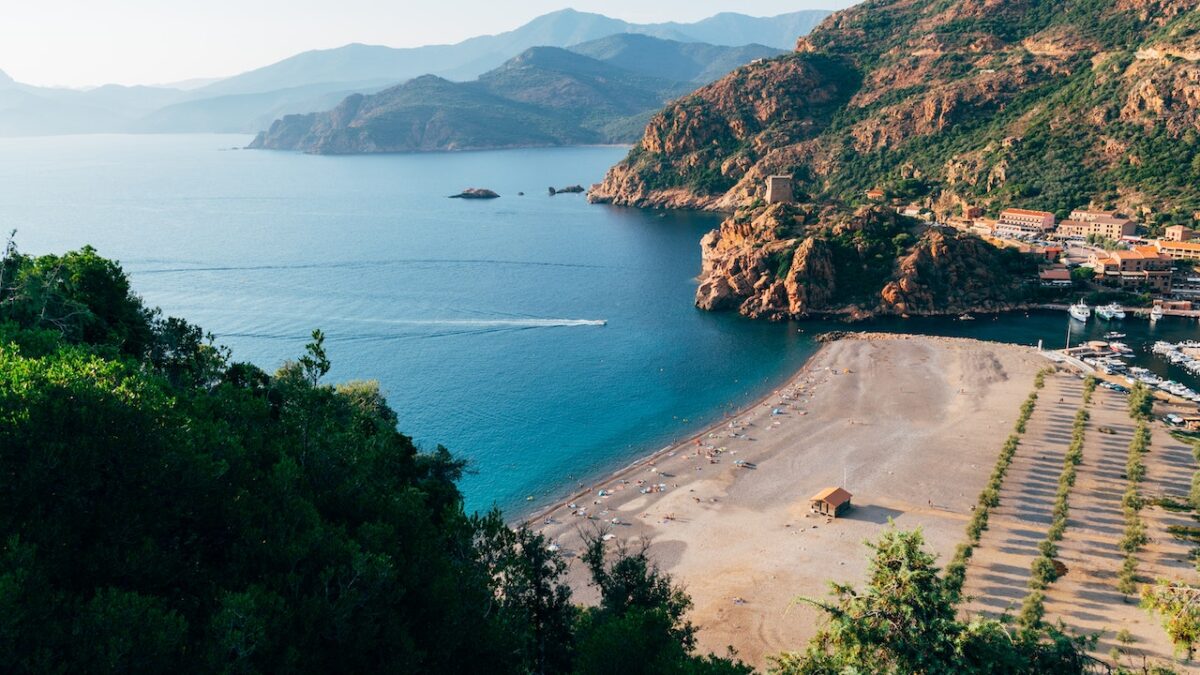 Vacanza Estiva in Corsica: 5 cose da fare e vedere. Una Guida imperdibile!