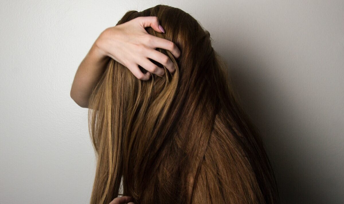 Galleria foto '7 Proprietà dell’Olio di Cocco: i benefici per Pelle e Capelli che forse non conosci' - foto 4