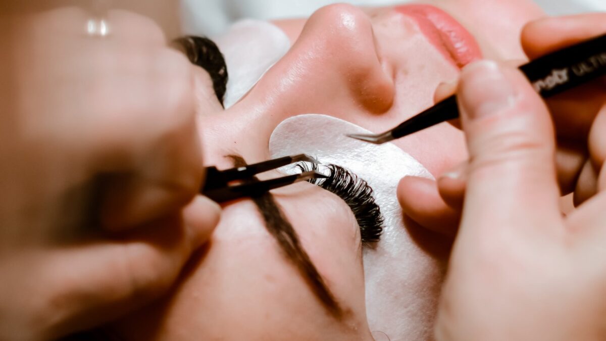 Galleria foto 'Lash Lift: 5 cose da sapere sulla Laminazione Ciglia!' - foto 2