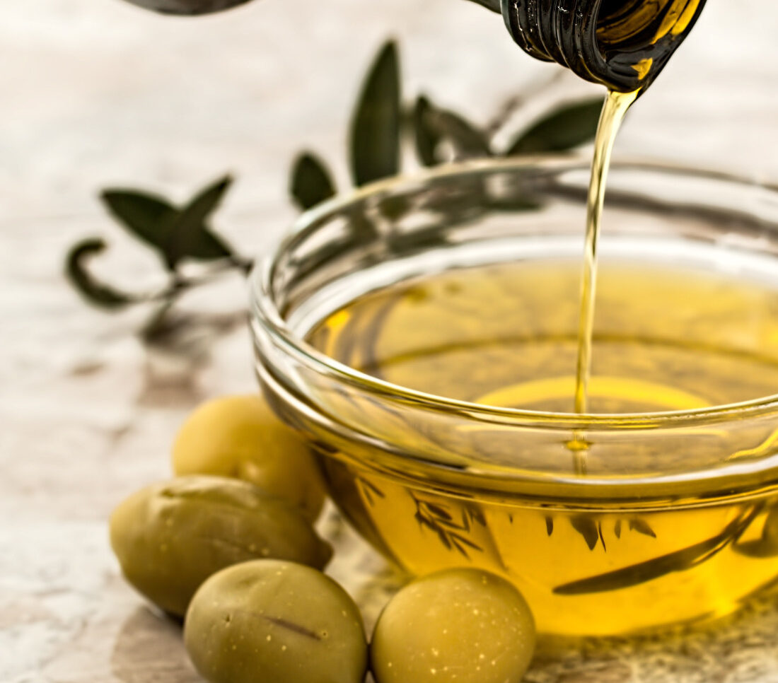 Galleria foto 'Unghie che si spezzano: 5 rimedi naturali per renderle più forti!' - foto 3