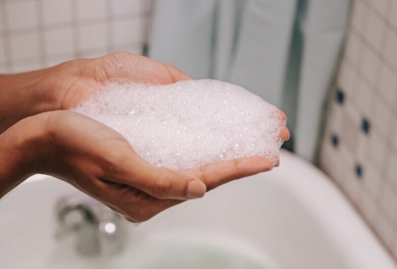 shampoo schiuma