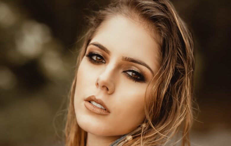 smokey eyes make up