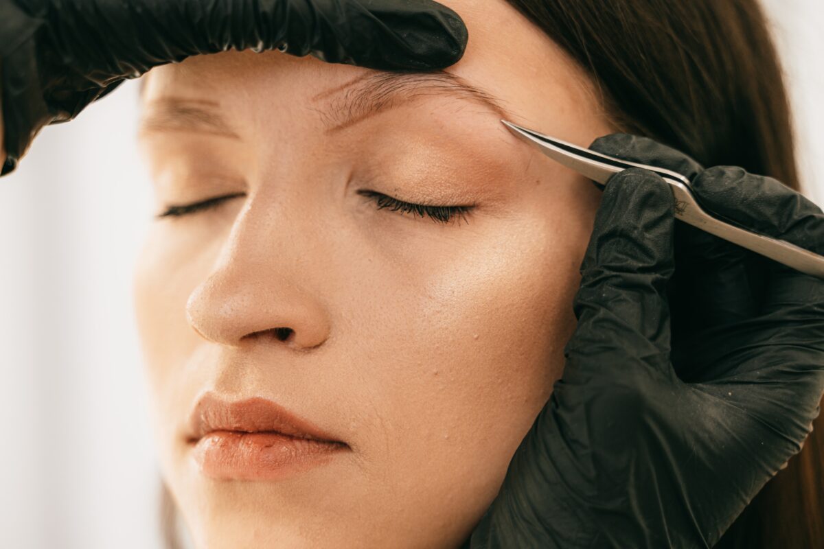 Galleria foto 'Come far sembrare il viso più snello con il Make Up: 5 trucchi super!' - foto 3