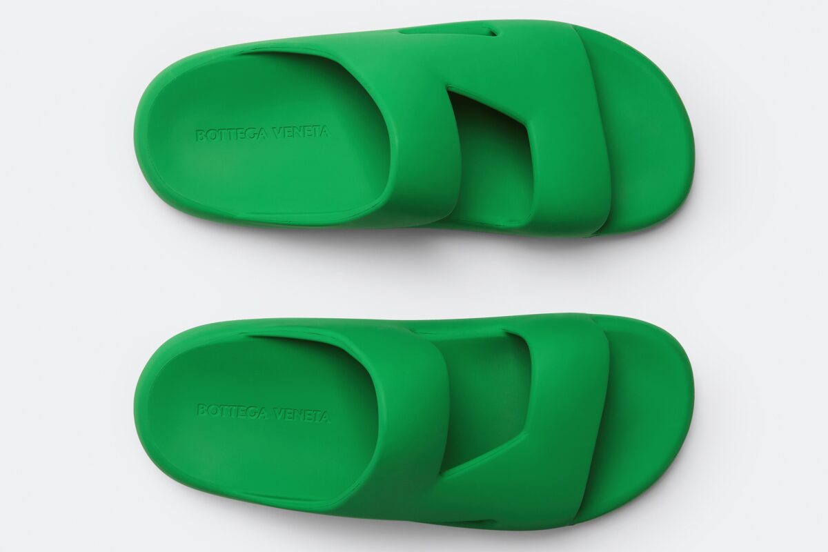 Galleria foto '3 Sandali in Gomma Chic da Uomo, per un’Estate Comodissima e Stilosa!' - foto 1