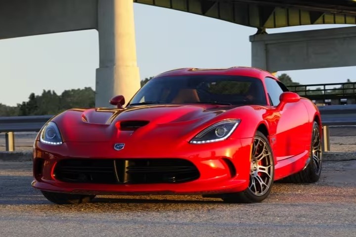 Dodge Viper Auto che Consumano più Carburante