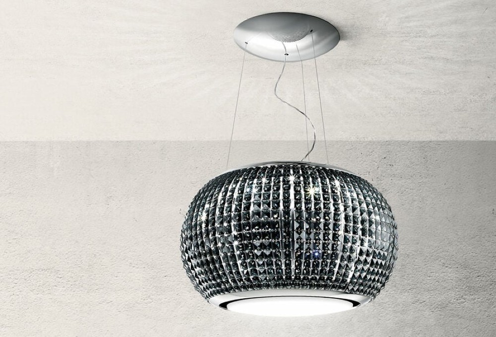 Galleria foto '7 Cappe Lampadario da Cucina belle e funzionali, per un’aspirazione e illuminazione perfetta!' - foto 8