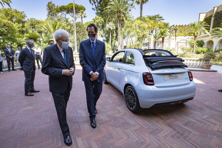 John Elkann SUV
