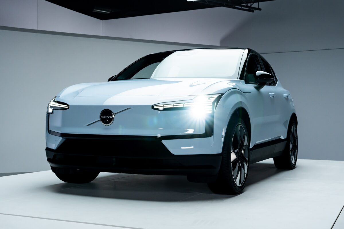 Galleria foto 'Volvo, Super Sconti di Luglio: questo SUV è quasi regalato' - foto 2