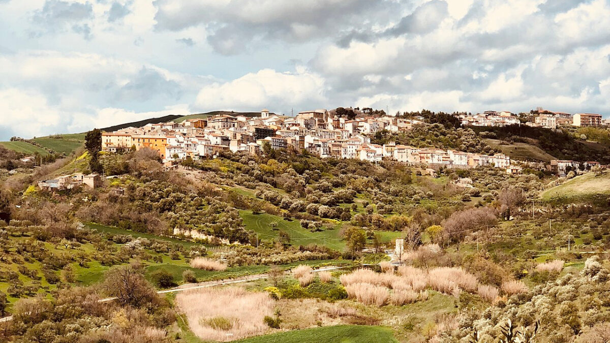 3 incantevoli borghi del Molise che si specchiano su laghi e fiumi