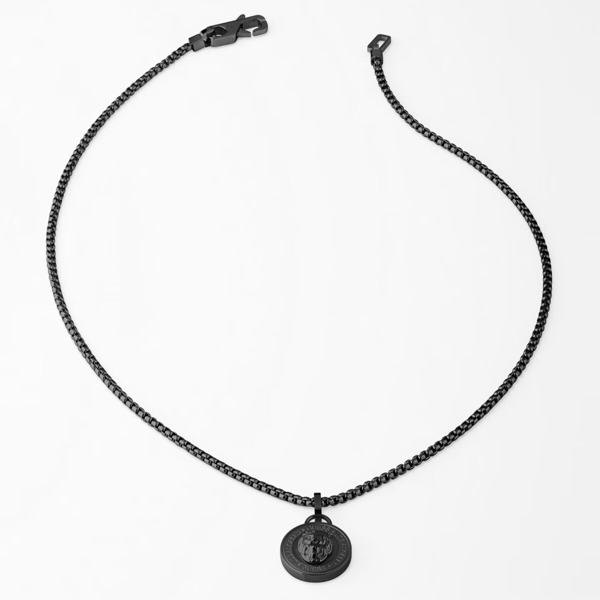 Galleria foto '5 Collane da Uomo perfette per impreziosire i look Estivi' - foto 2