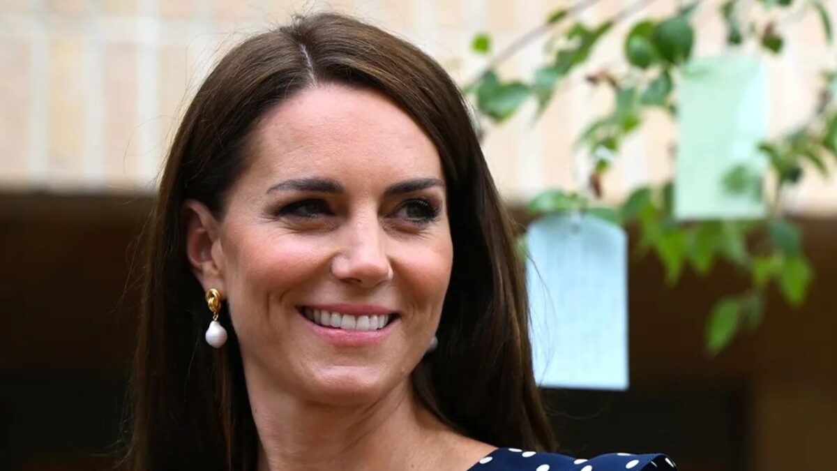 Kate Middleton, ecco quanto vale la preziosa collana di perle e diamanti appartenuta a Elisabetta II