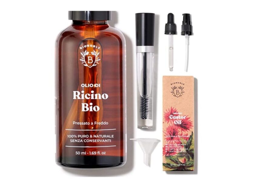 Galleria foto 'Ciglia curate anche in Estate: 6 tips per uno sguardo che cattura!' - foto 1