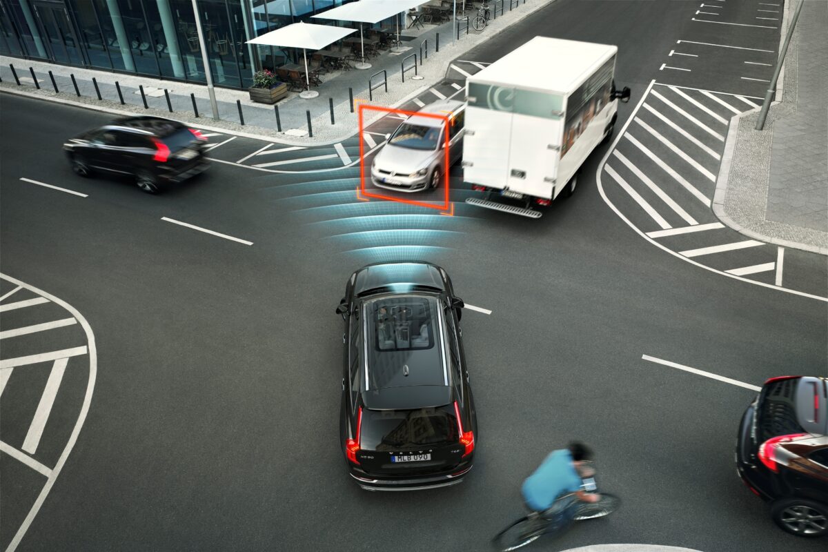 Galleria foto '6 Sistemi ADAS per Viaggiare in tutta Sicurezza. Ecco i più importanti…' - foto 1