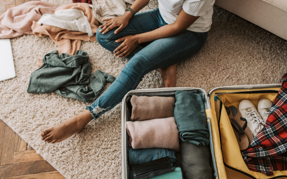 5 imperdibili consigli per fare la valigia senza stropicciare i vestiti!