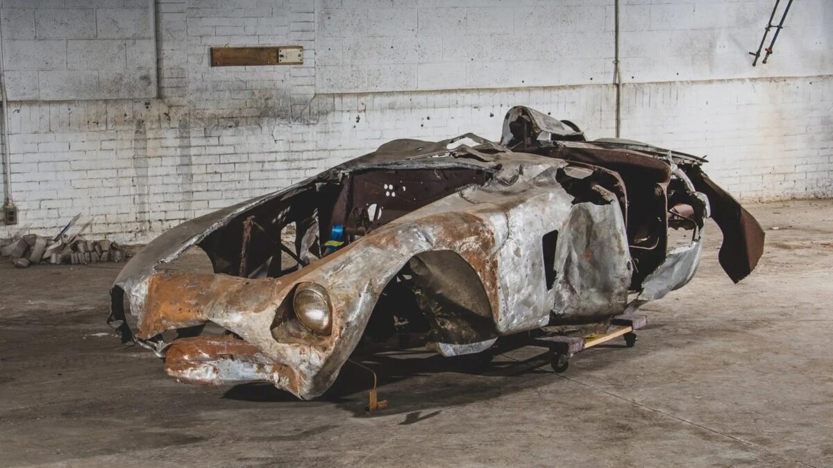 Questa Ferrari distrutta vale 2 Milioni di Euro. Una storia incredibile!