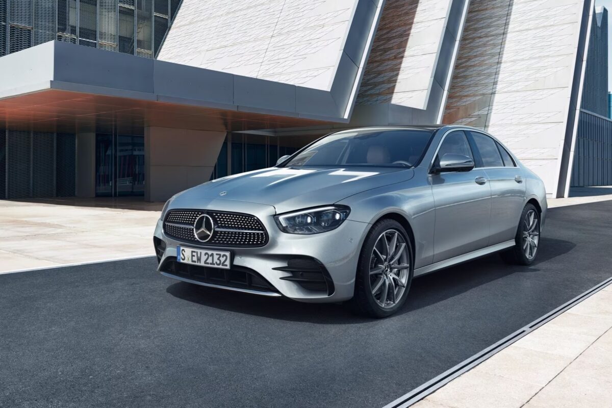 Galleria foto 'Le Auto di Settembre: 5 sensazionali Debutti tra Lusso e Innovazione!' - foto 1