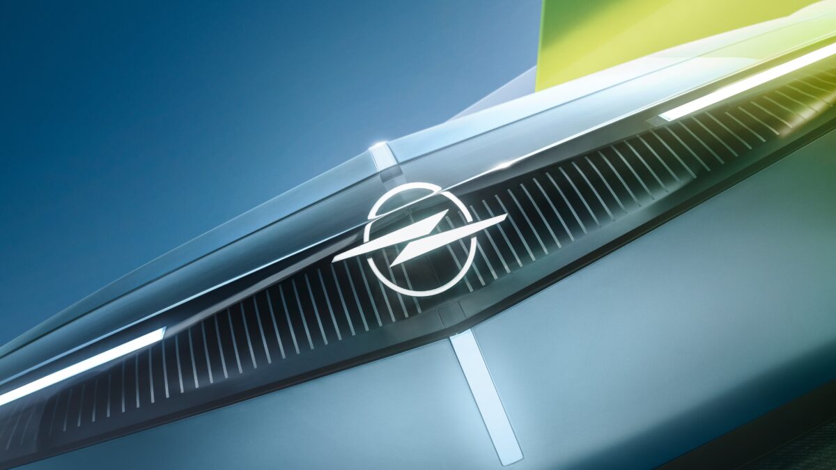 Opel Experimental racconta il Futuro del Brand. 3 Novità esclusive del Concept!