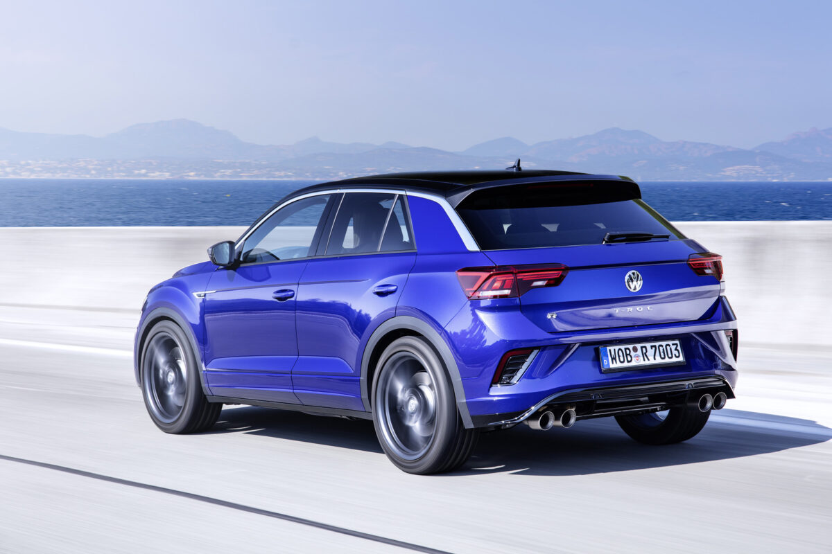 Galleria foto 'Ford Puma vs Volkswagen T-Roc, Crossover a confronto!' - foto 1
