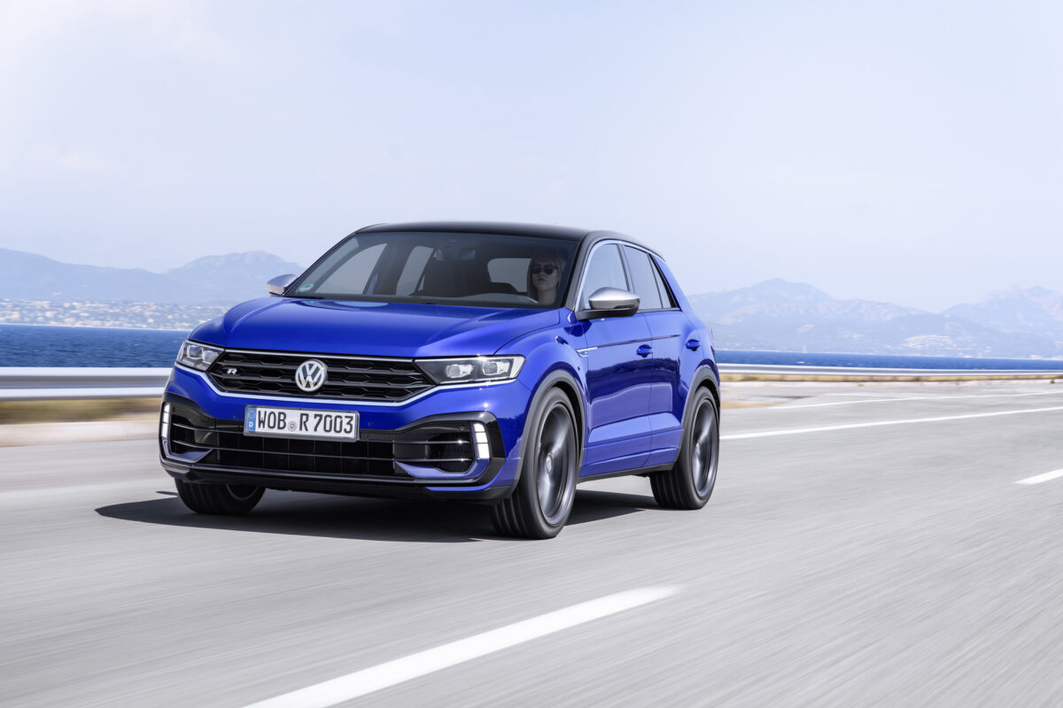 Galleria foto 'Ford Puma vs Volkswagen T-Roc, Crossover a confronto!' - foto 3