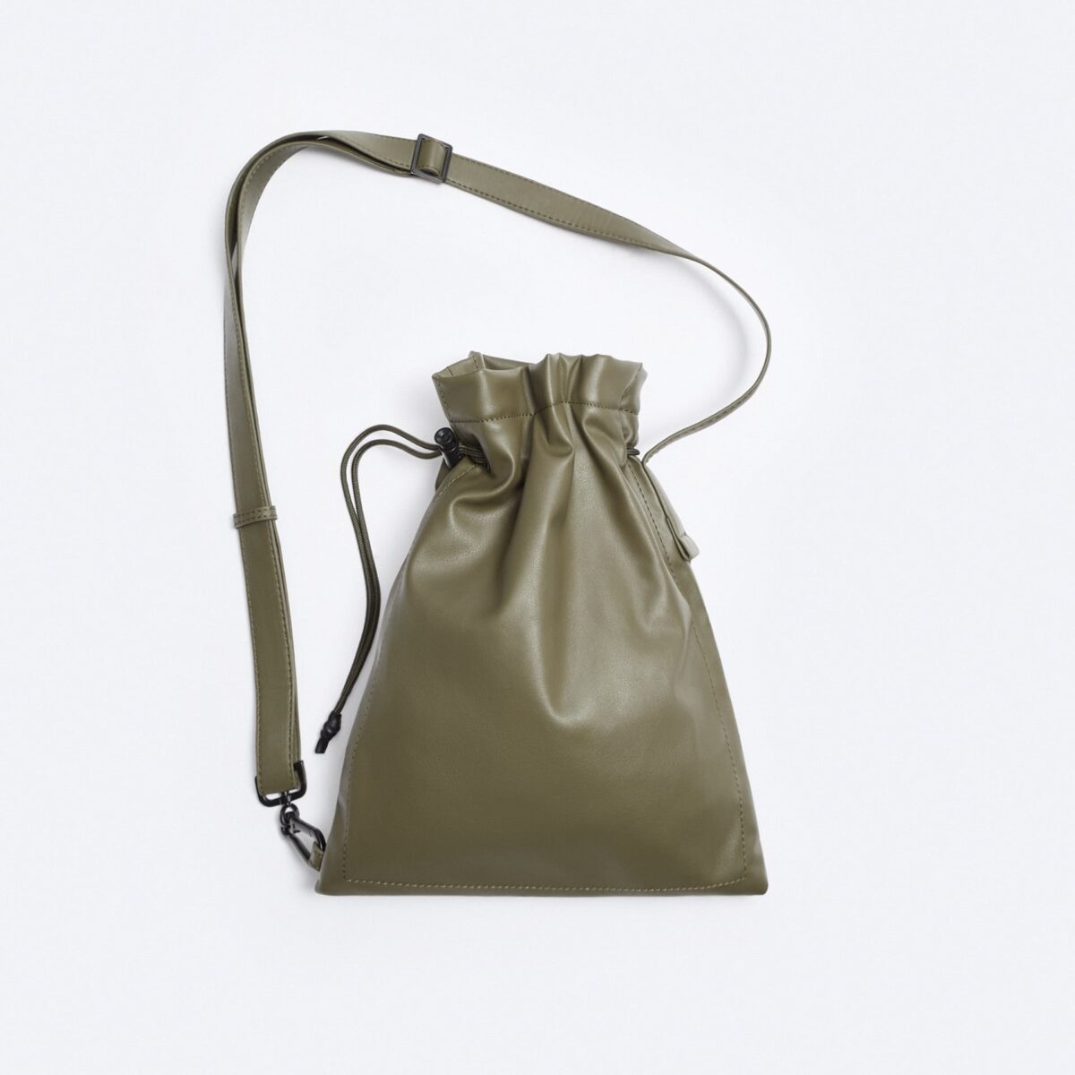 Galleria foto 'Ecco le 6 Borse da Uomo più Trendy del Momento…' - foto 6