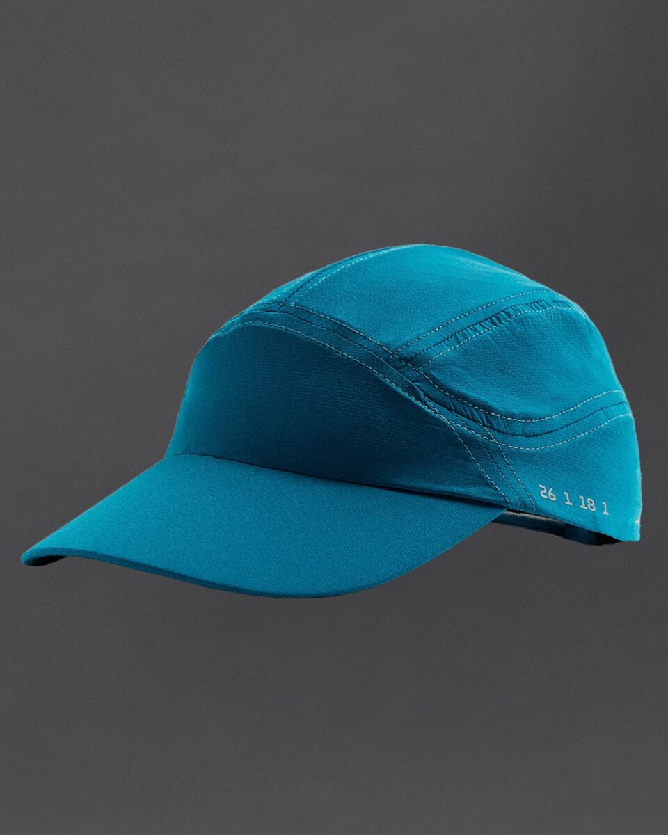 Galleria foto 'Zara Athleticz: 6 Capi e Accessori per Allenarsi con Stile!' - foto 3