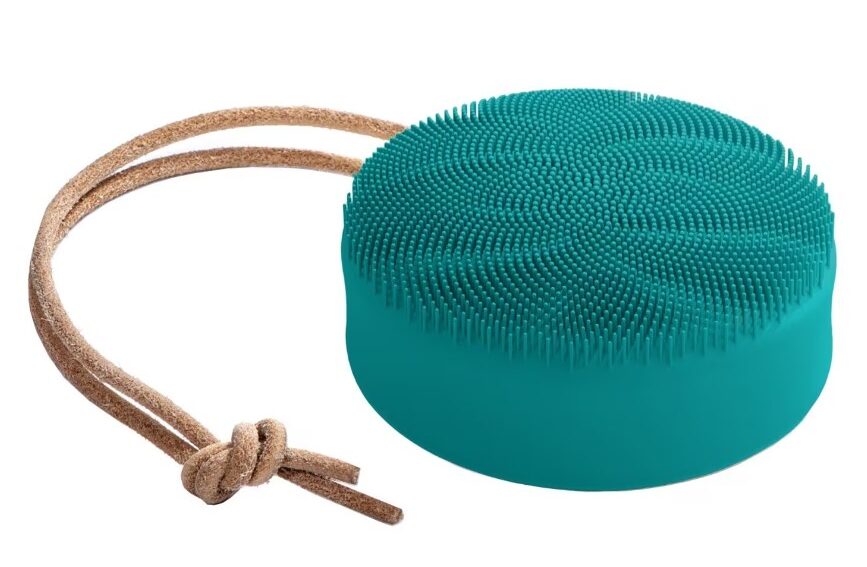 Galleria foto '5 tools di bellezza da viaggio, pratici ed efficaci' - foto 2