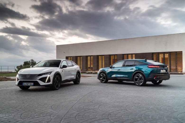 DS 4 vs Peugeot 408