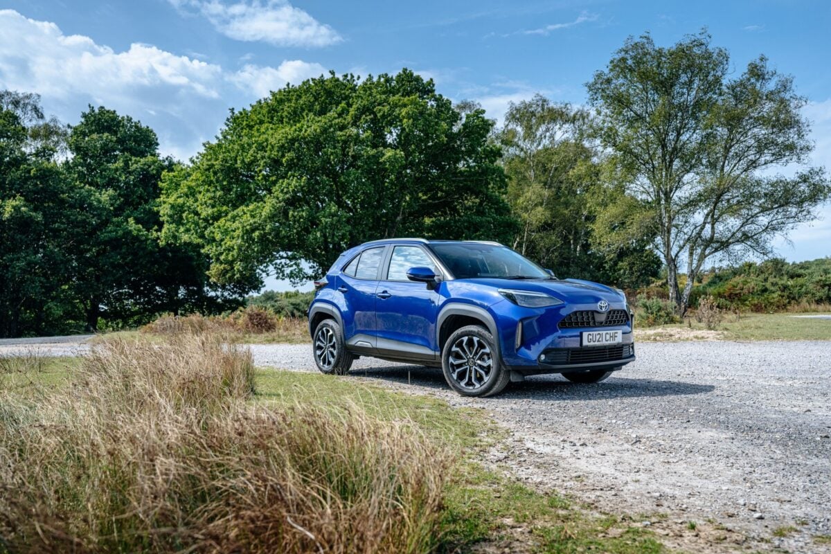 Galleria foto 'Toyota C-HR vs Yaris Cross, ecco il miglior Crossover del brand Giapponese…' - foto 3