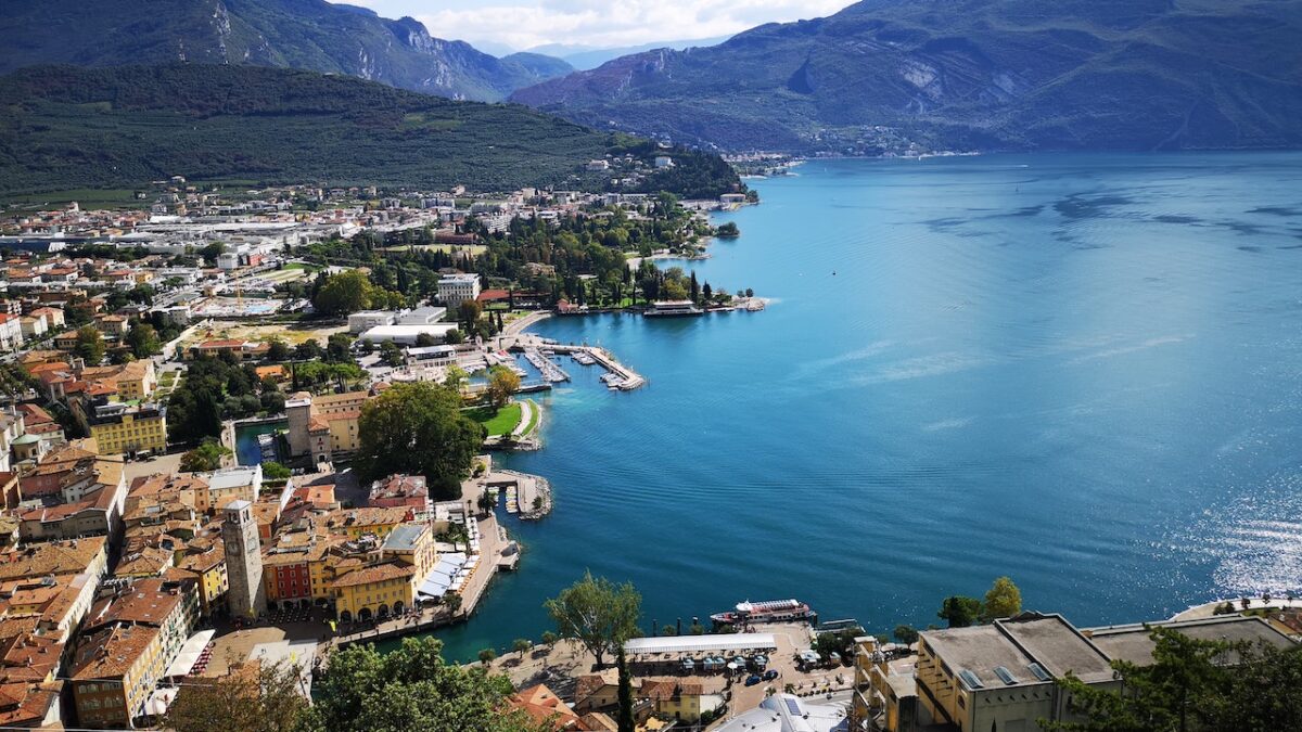Lago di Garda: 4 buoni motivi per visitarlo in autunno