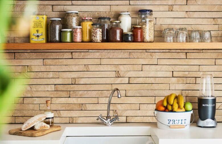 Come progettare e arredare una piccola Cucina Moderna: idee e suggerimenti Come progettare e arredare una piccola Cucina Moderna: idee e suggerimenti