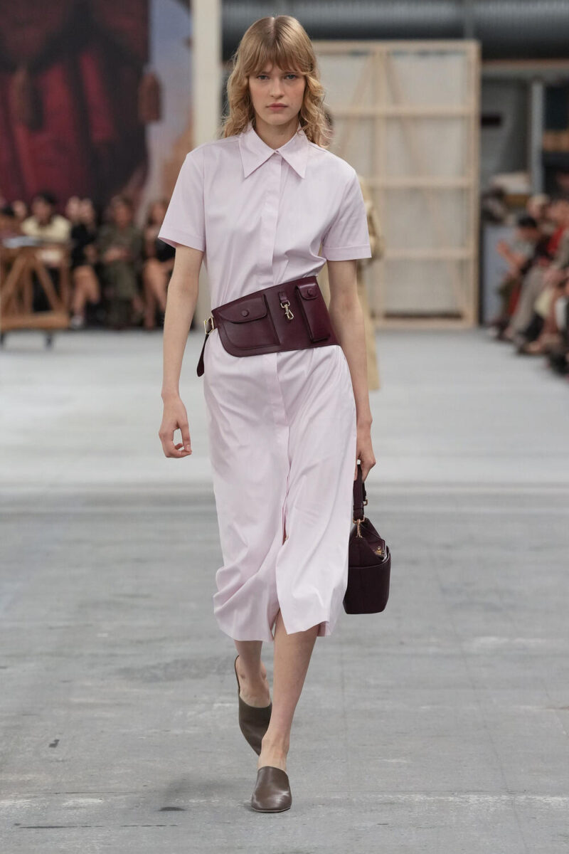 Galleria foto 'Milano Fashion Week: 10 tendenze moda dalle passerelle Primavera-Estate 24' - foto 8