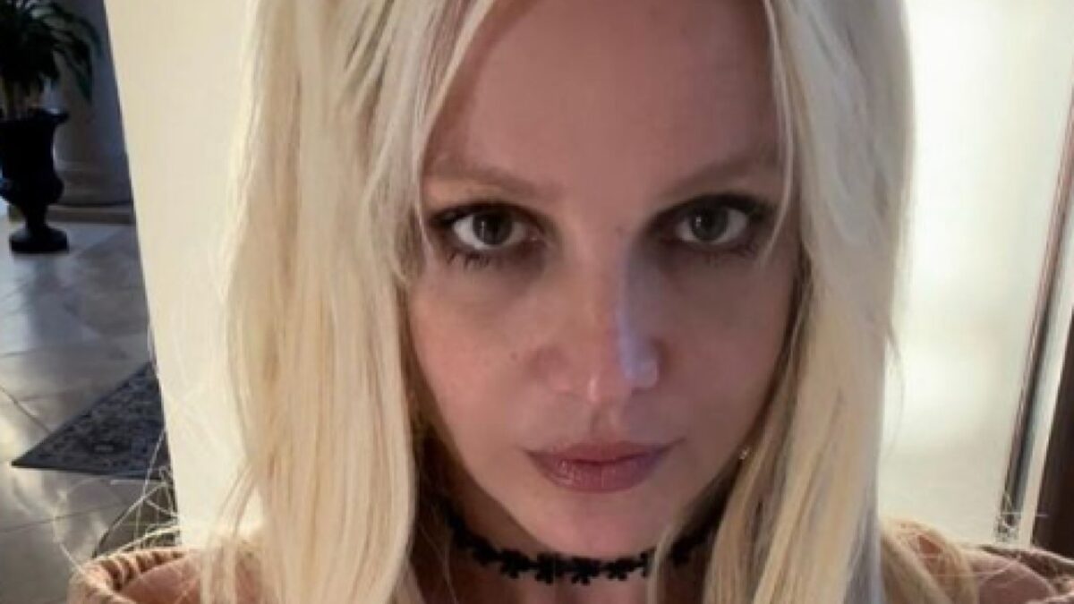 Britney Spears lo fa a Tre! Ecco la Foto con Maluma e J Balvin