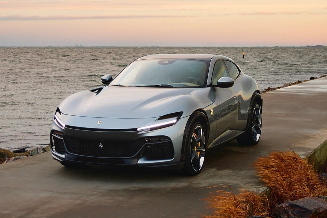 Galleria foto 'Maserati Levante vs Ferrari Purosangue, Sfida tra Hyper SUV Italiani' - foto 1