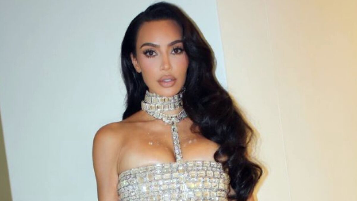 Kim Kardashian compie 43 anni, Vogue la celebra così (FOTO)