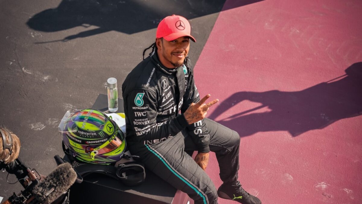 Lewis Hamilton, visto che Orologio indossa? Costa quanto un appartamento!