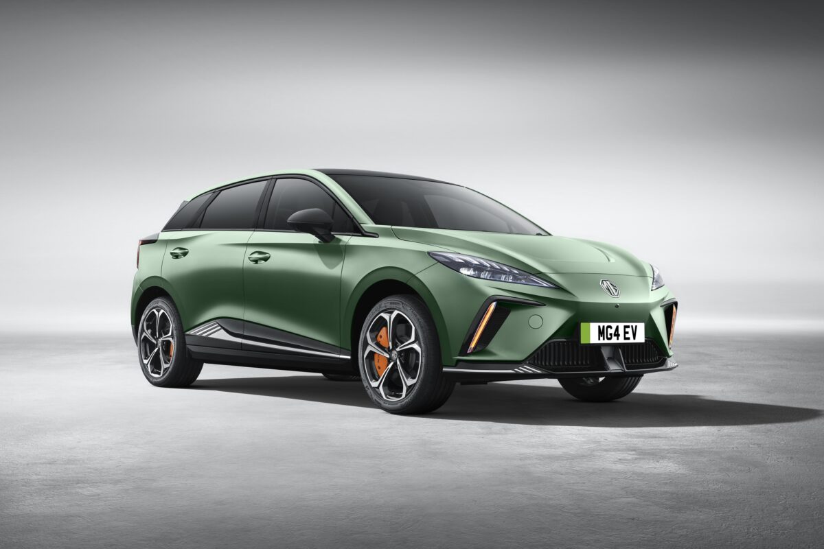 Galleria foto 'MG4 vs BYD Dolphin: utilitarie Cinesi a Confronto!' - foto 4