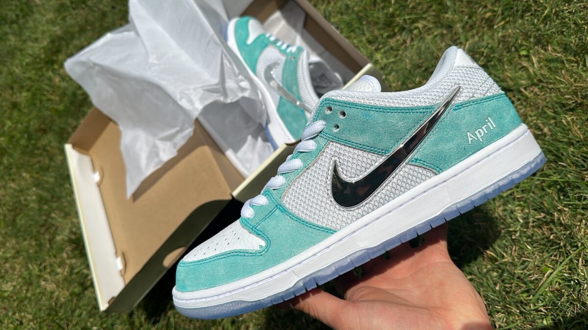 Nike SB Dunk Low April, le Sneakers da Skate più esclusive di sempre!