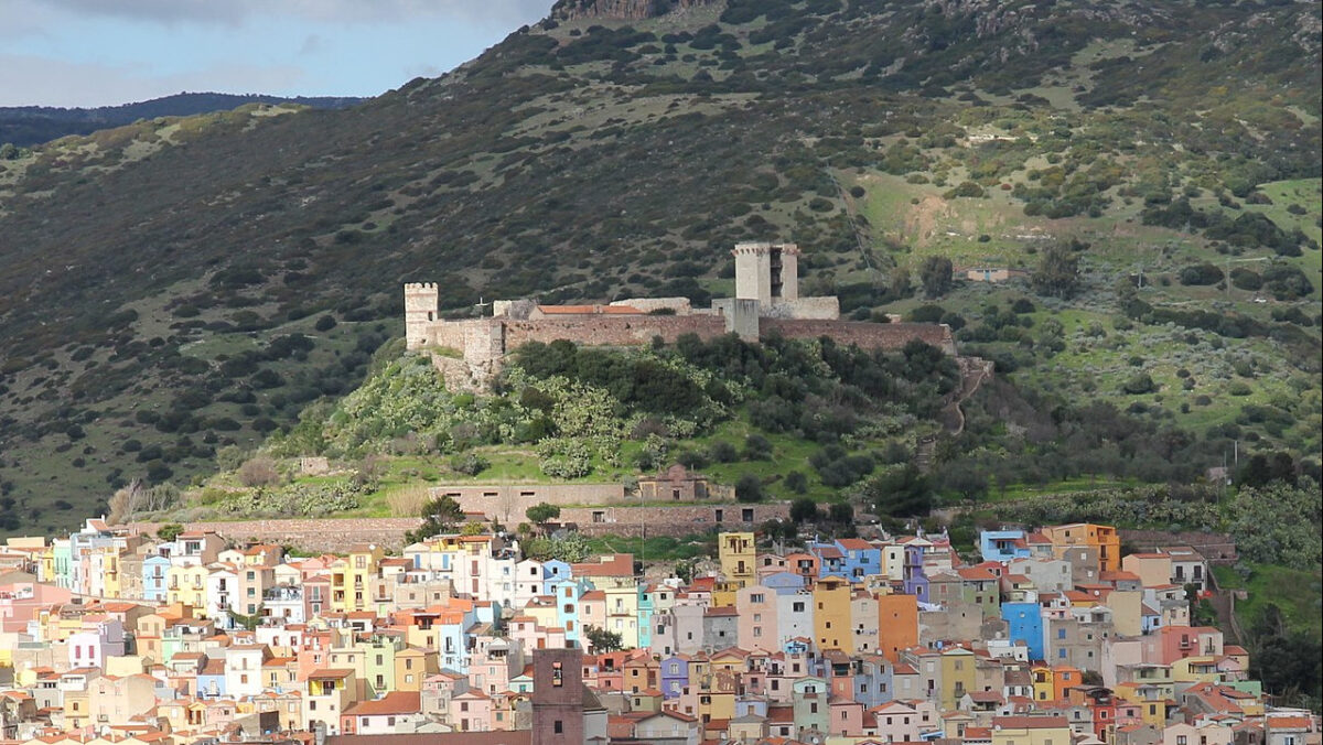 Borghi italiani poco conosciuti ma bellissimi, ecco quali sono…