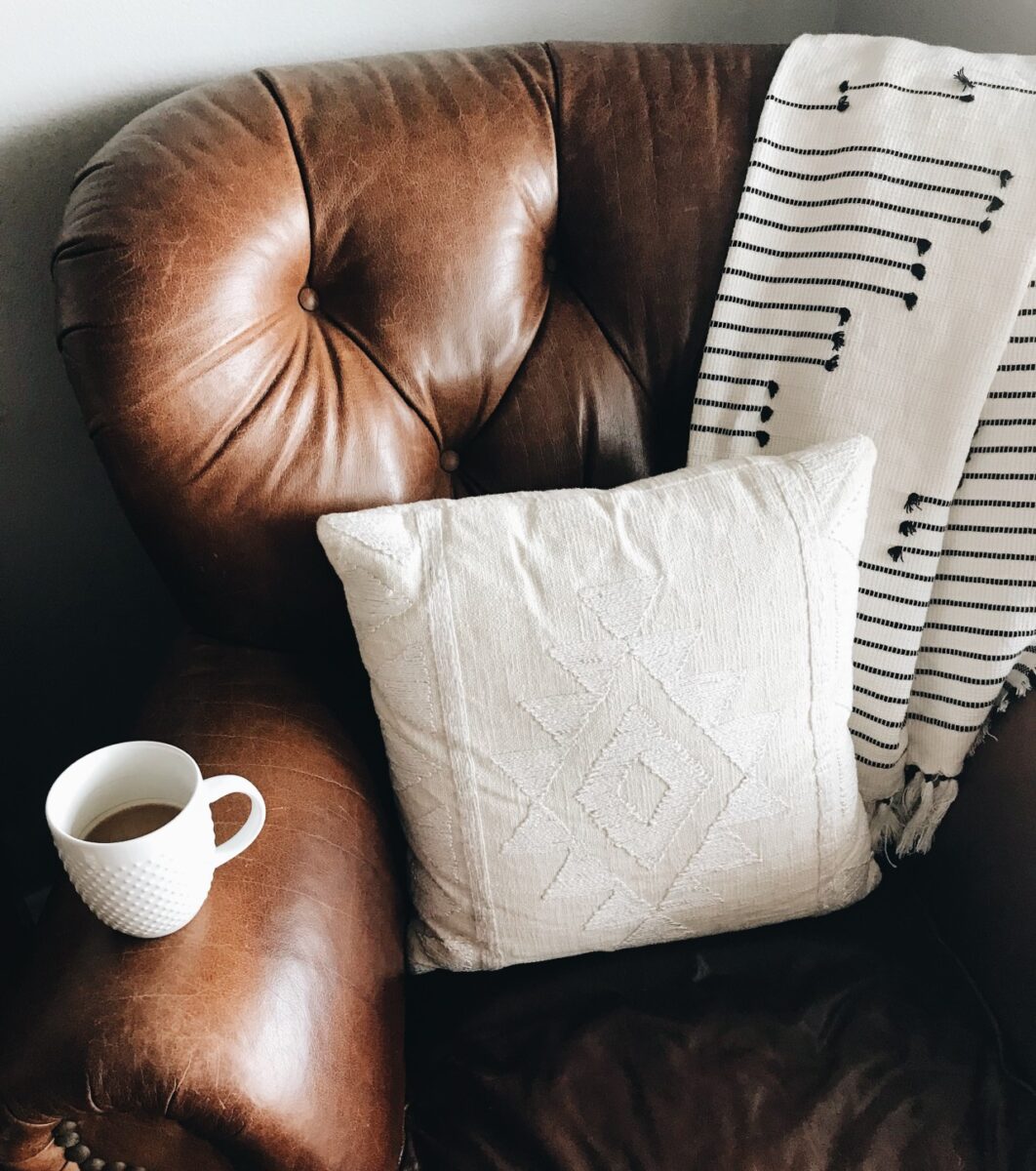 Galleria foto 'Arreda il tuo Soggiorno in Stile Cozy-Chic: rendilo caldo, accogliente e sofisticato' - foto 2